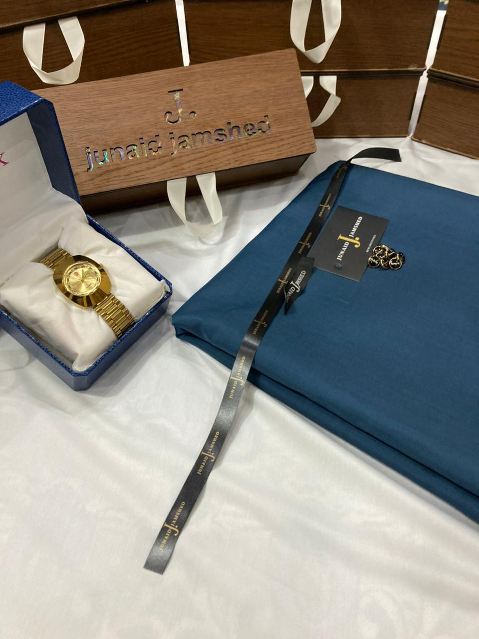 DEAL BOX SALE J. WASH N WEAR +PREMIUM WATCH (CHARKOL)